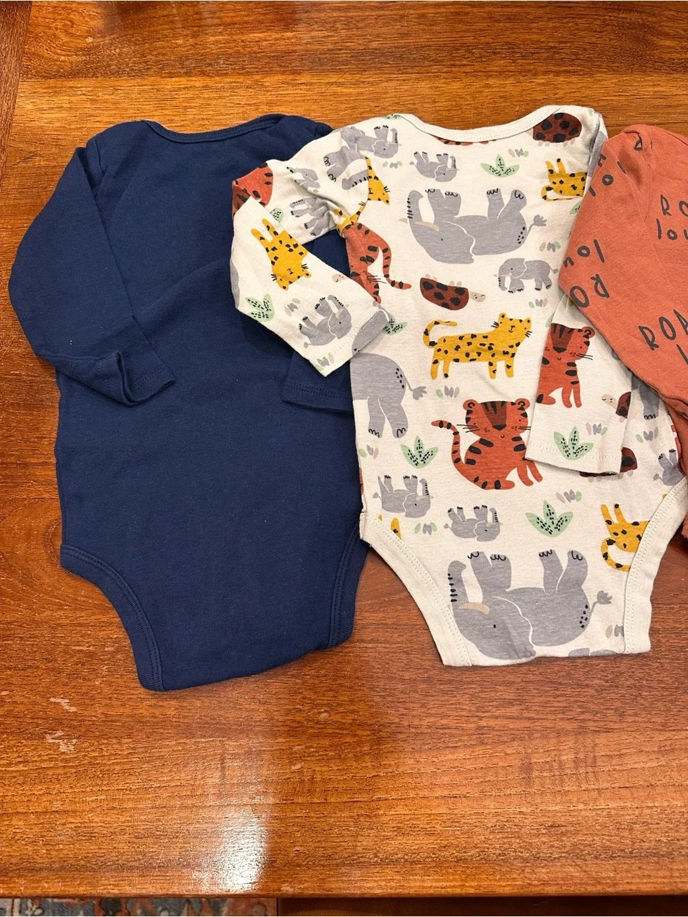 EUC/New Bundle of Baby Boys Onesies and Tops, 6-9 Months, Set of 9